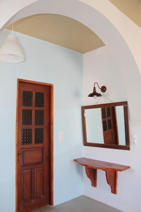 Pansion Andreas Apartment Тинос Екстериор снимка