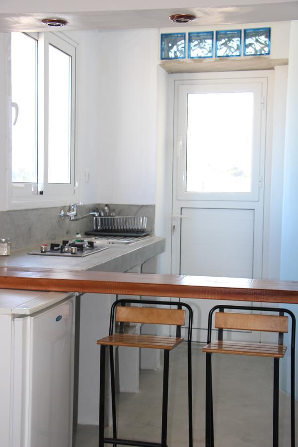 Pansion Andreas Apartment Тинос Екстериор снимка